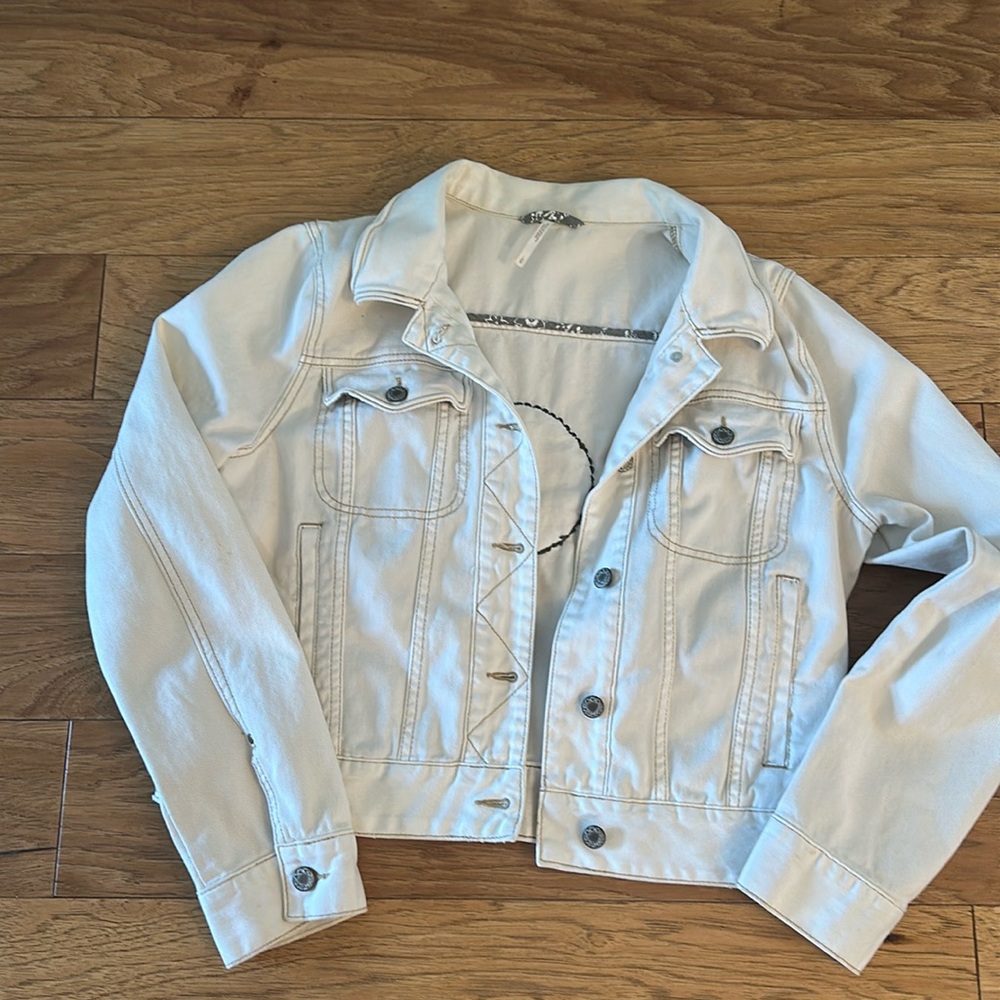 Free People Denim Jean Jacket Womens Large white Boho